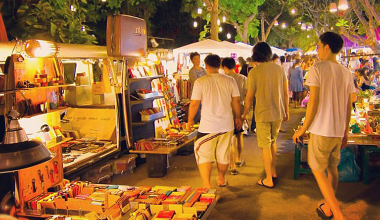 cicada-market-hua-hin-thailand